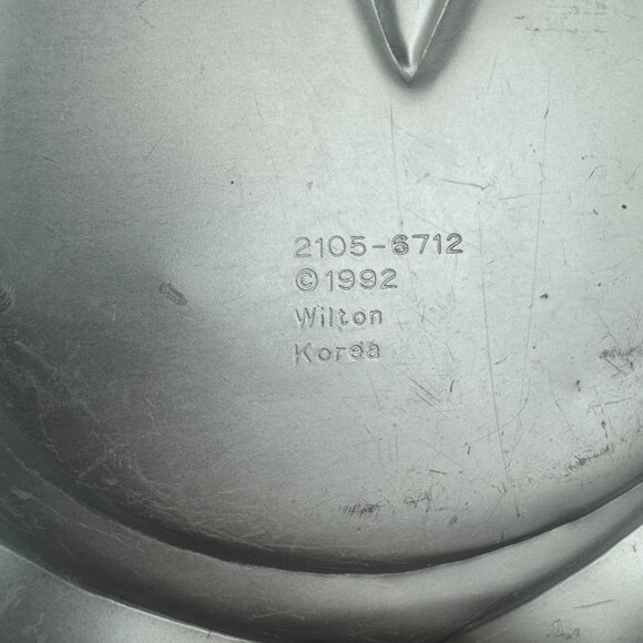 Vtg 1992 Wilton Aluminum Troll Pan Shaped Character Metal Number 2105 6712 READ - Picture 6 of 13